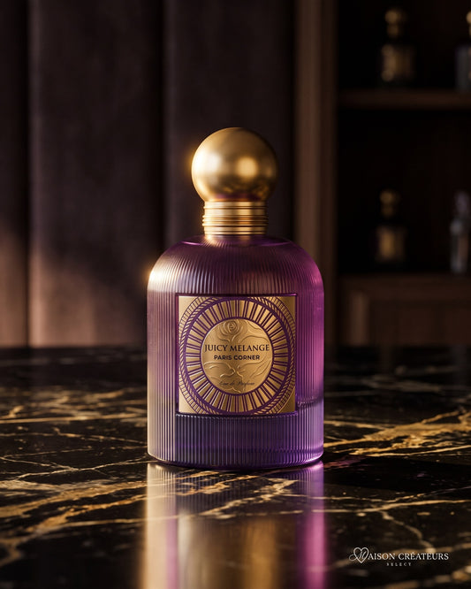 Parfum Juicy Melange Paris Corner sur marbre noir veiné d'or