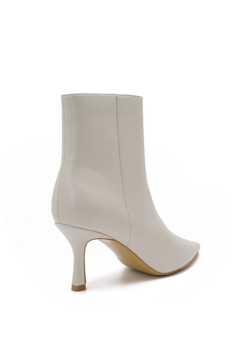 Bottines élégantes à talon fin et bout pointu Noir