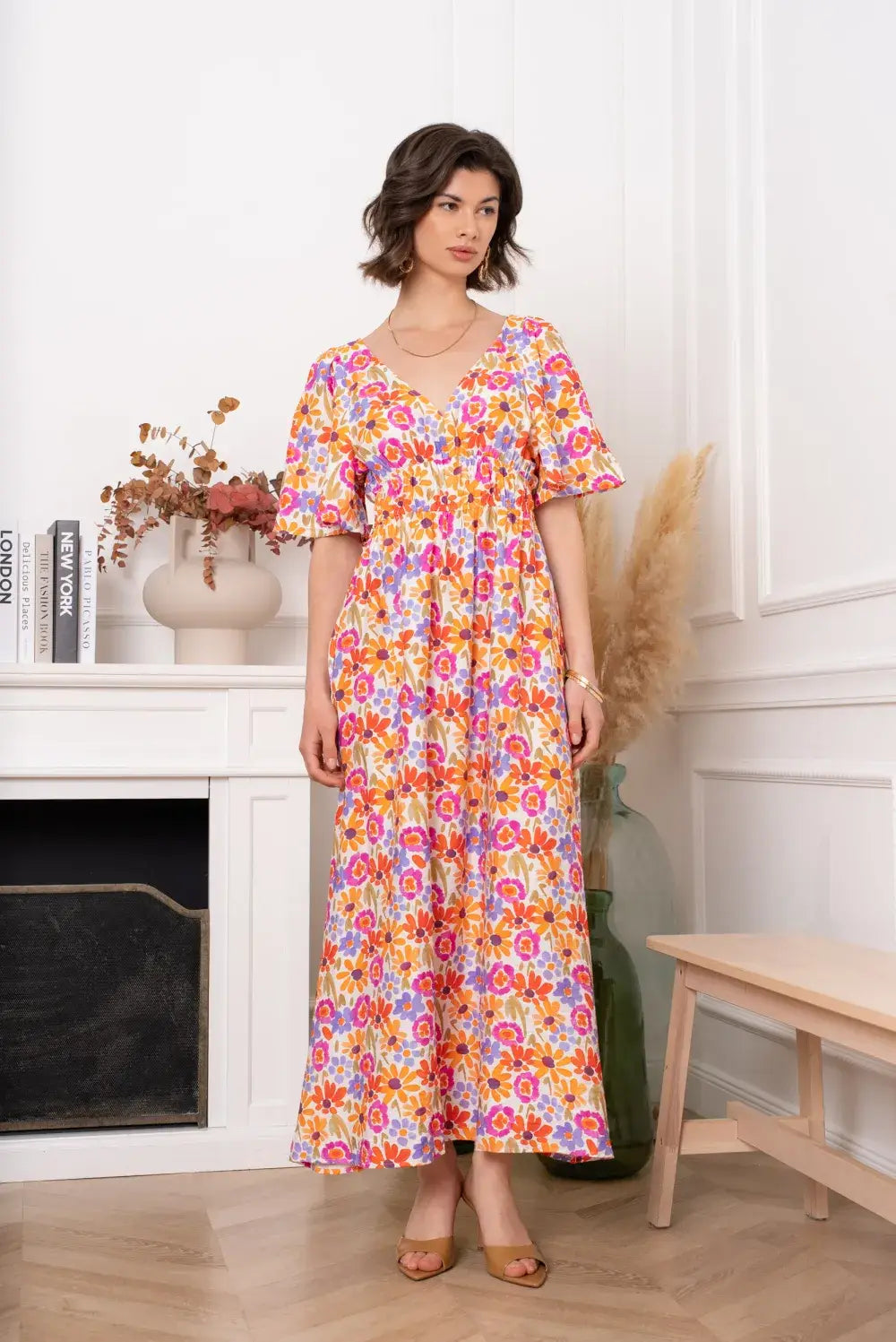 Robe dos nu croisé floral, vue de profil
