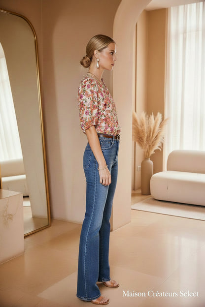 Blouse florale fuchsia, détail col volanté