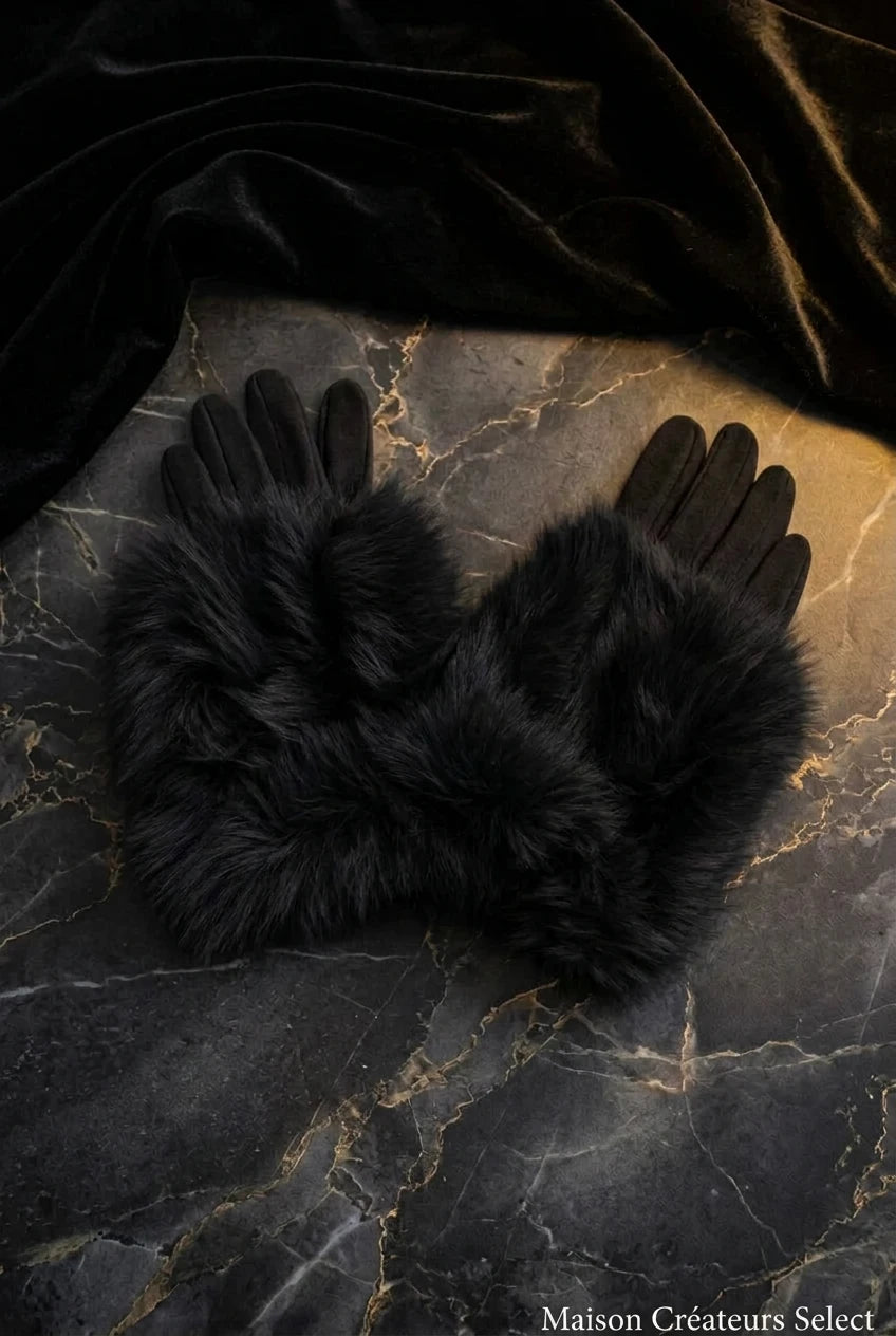 Gants bordés de fausse fourrure