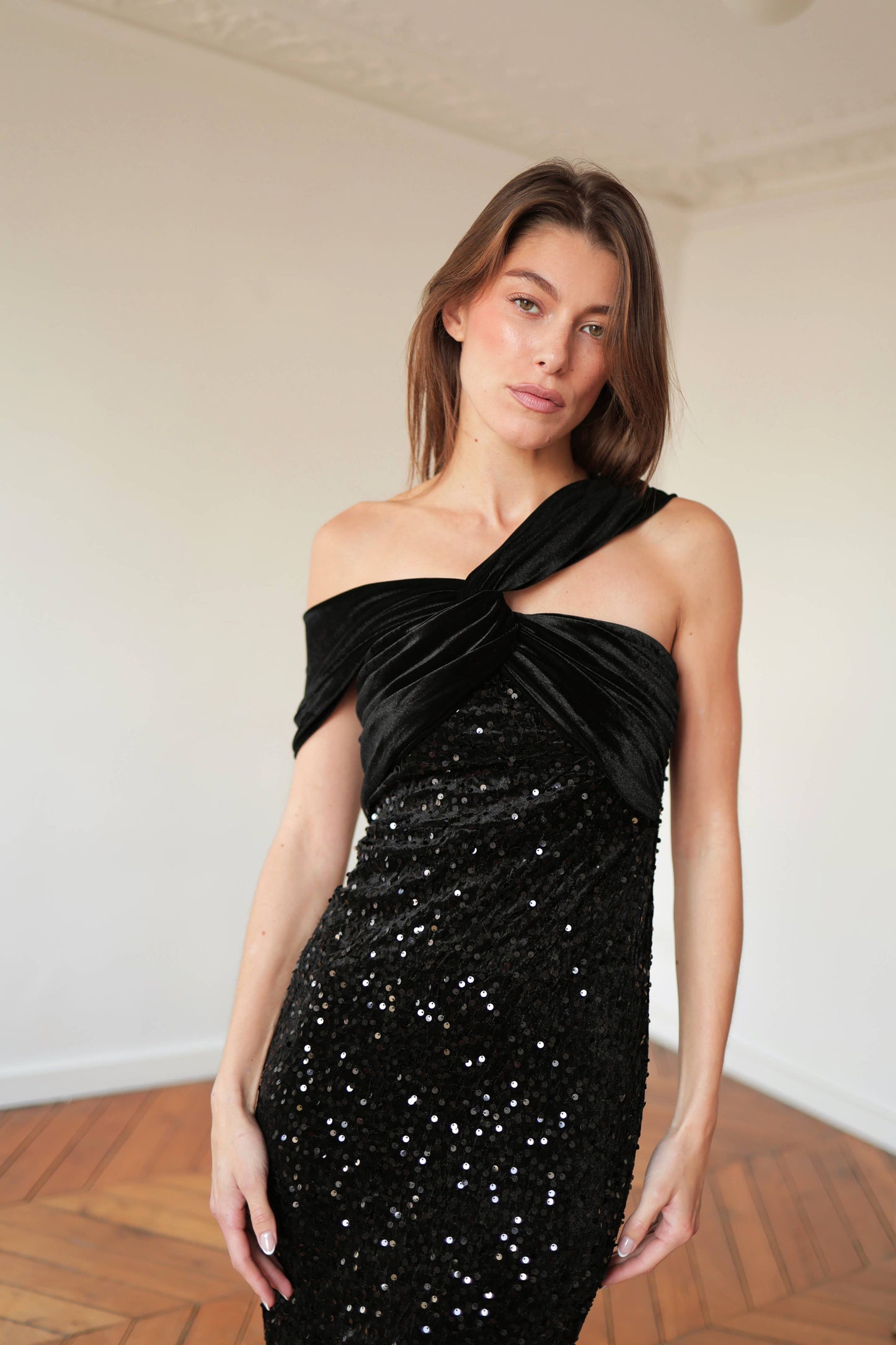 Robe sequins et velours: