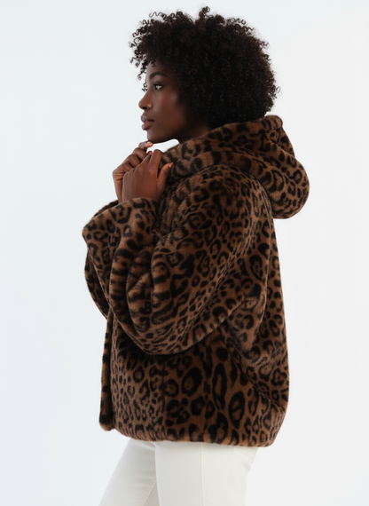 Manteau court à capuche en fausse fourrure léopard: Leopard / Taille unique