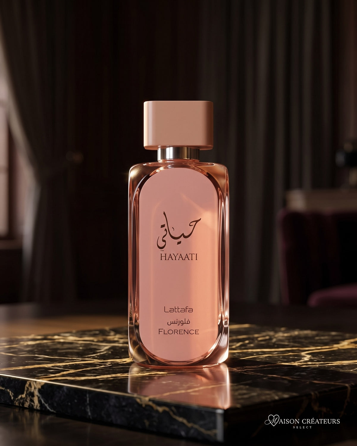 Parfum Hayaati Florence Lattafa sur marbre noir veiné d'or