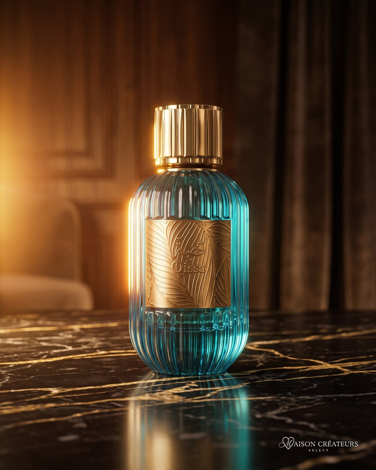 Parfum Qissa Paris Corner sur marbre noir veiné d'or